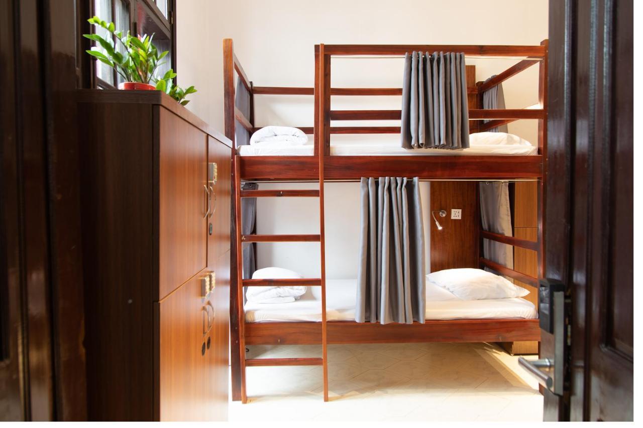 7Fridays West Lake Hostel Tay Ho Екстериор снимка